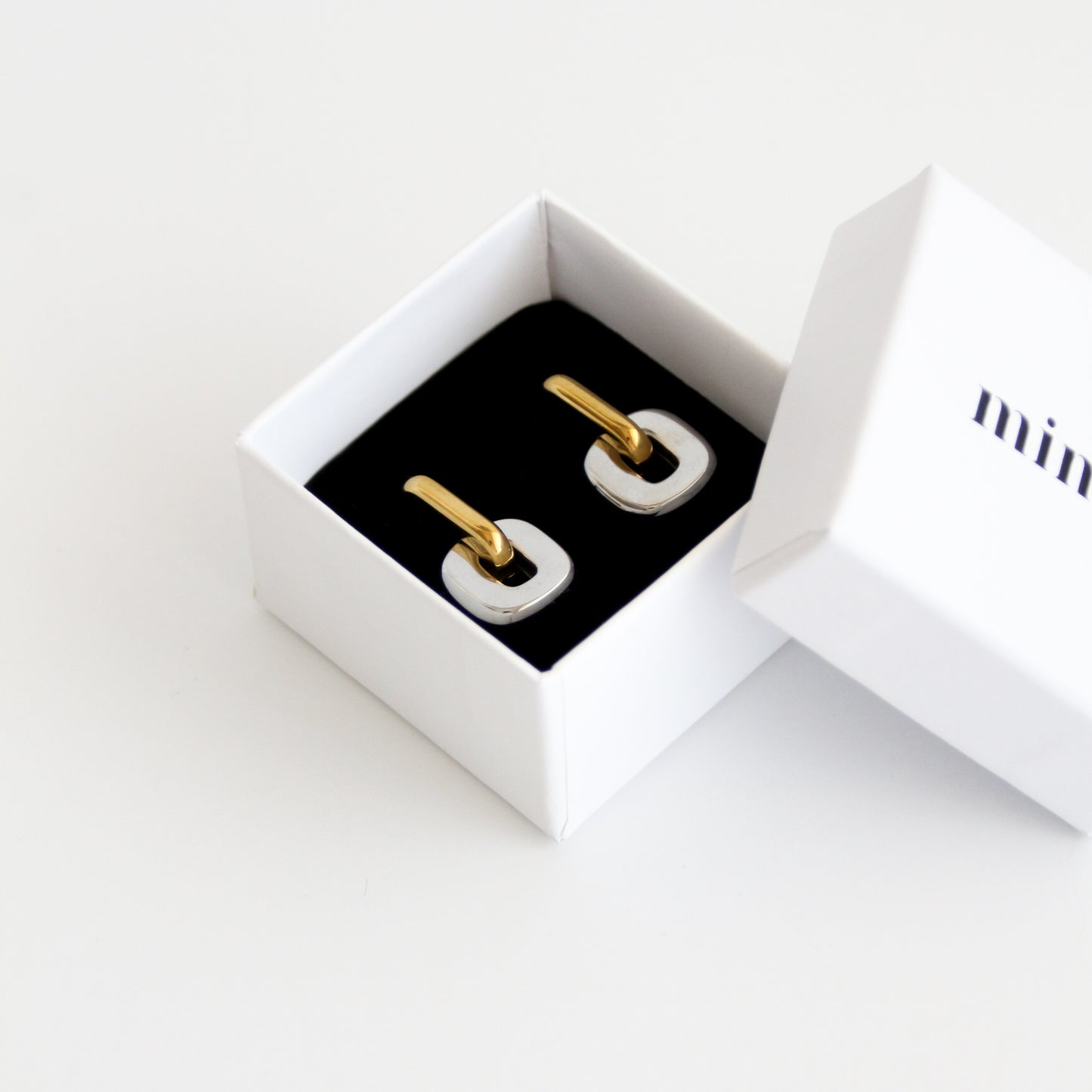 Iris Earrings