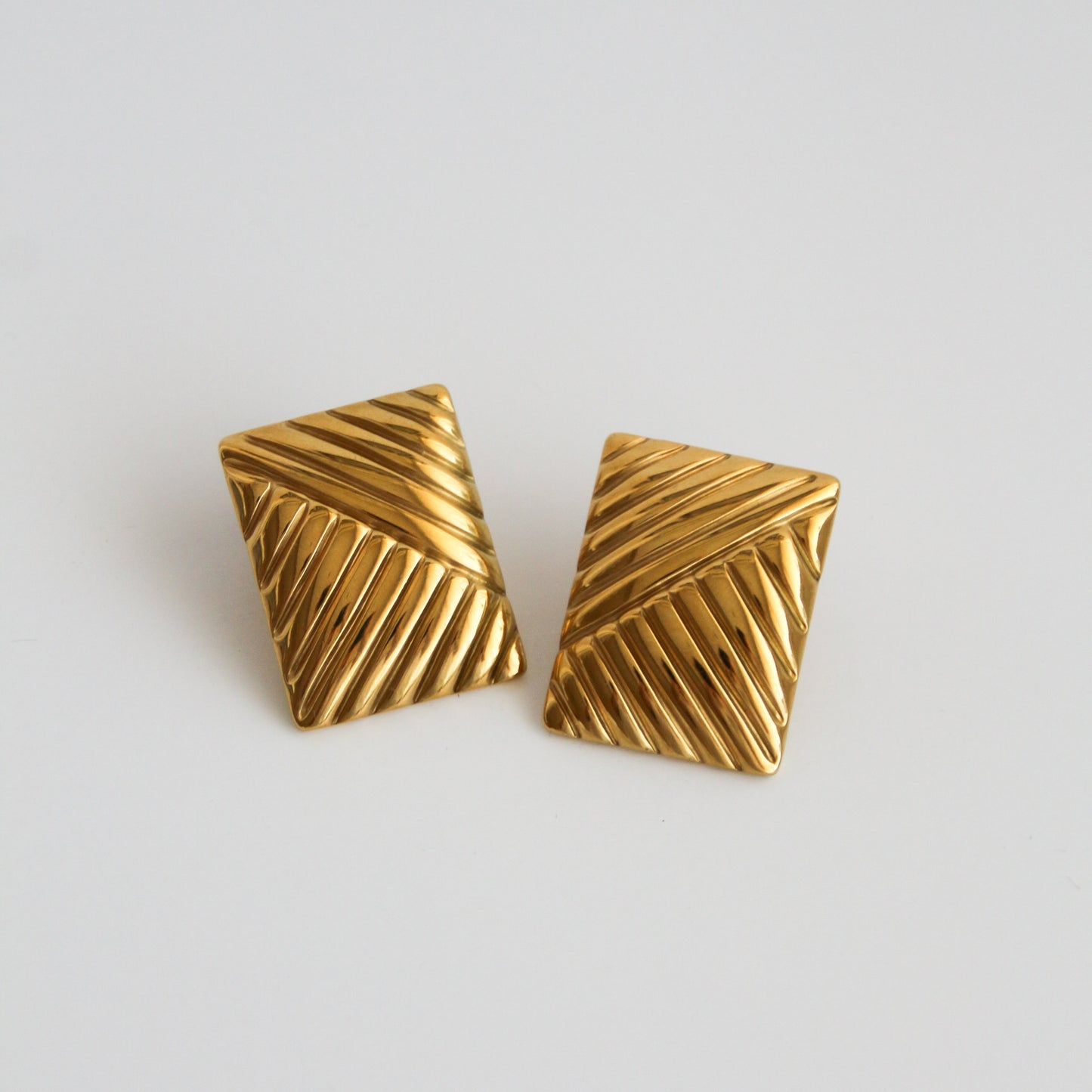Esmé Earrings PRÉ-VENDA