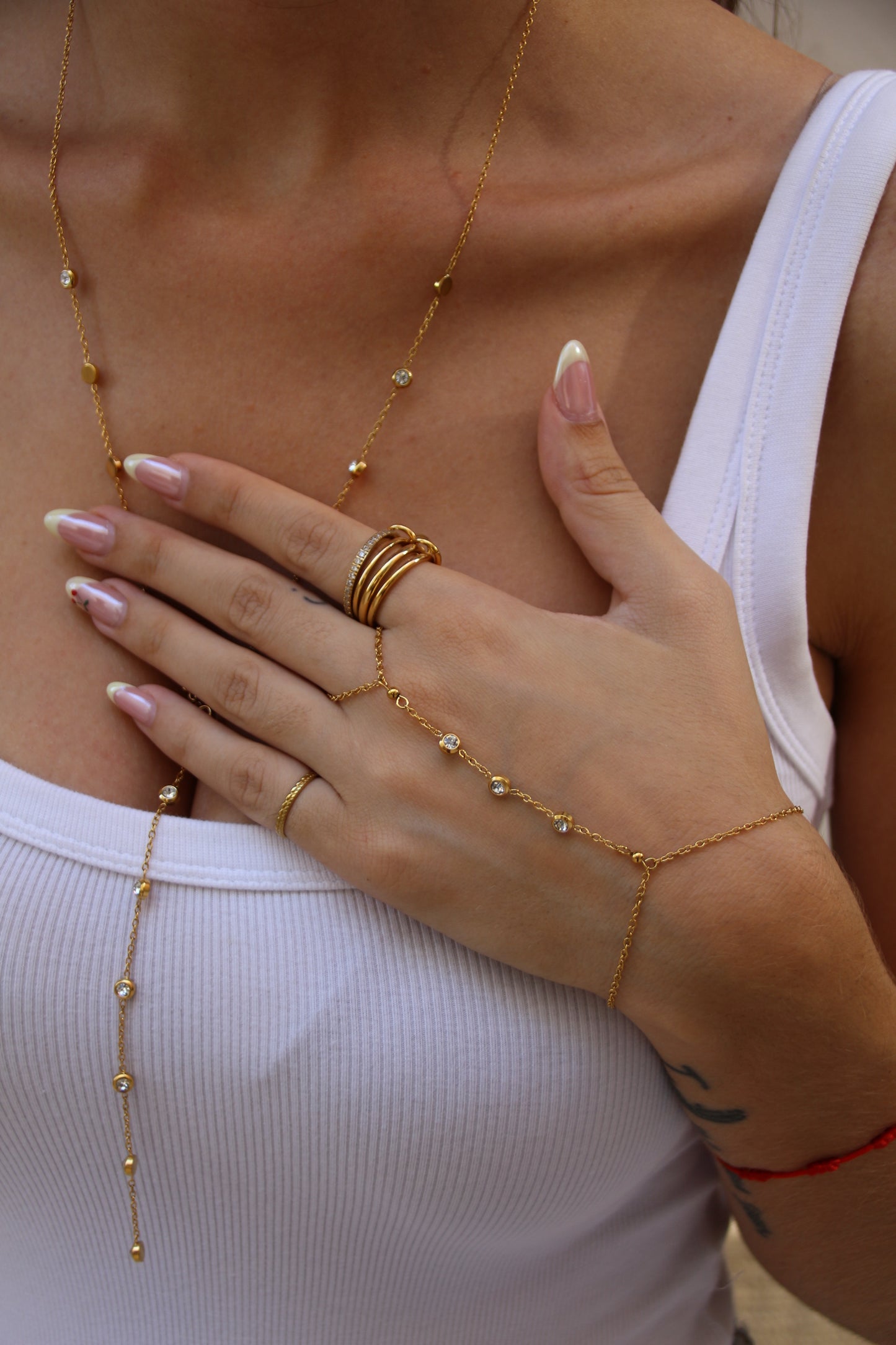 Glow Handchain