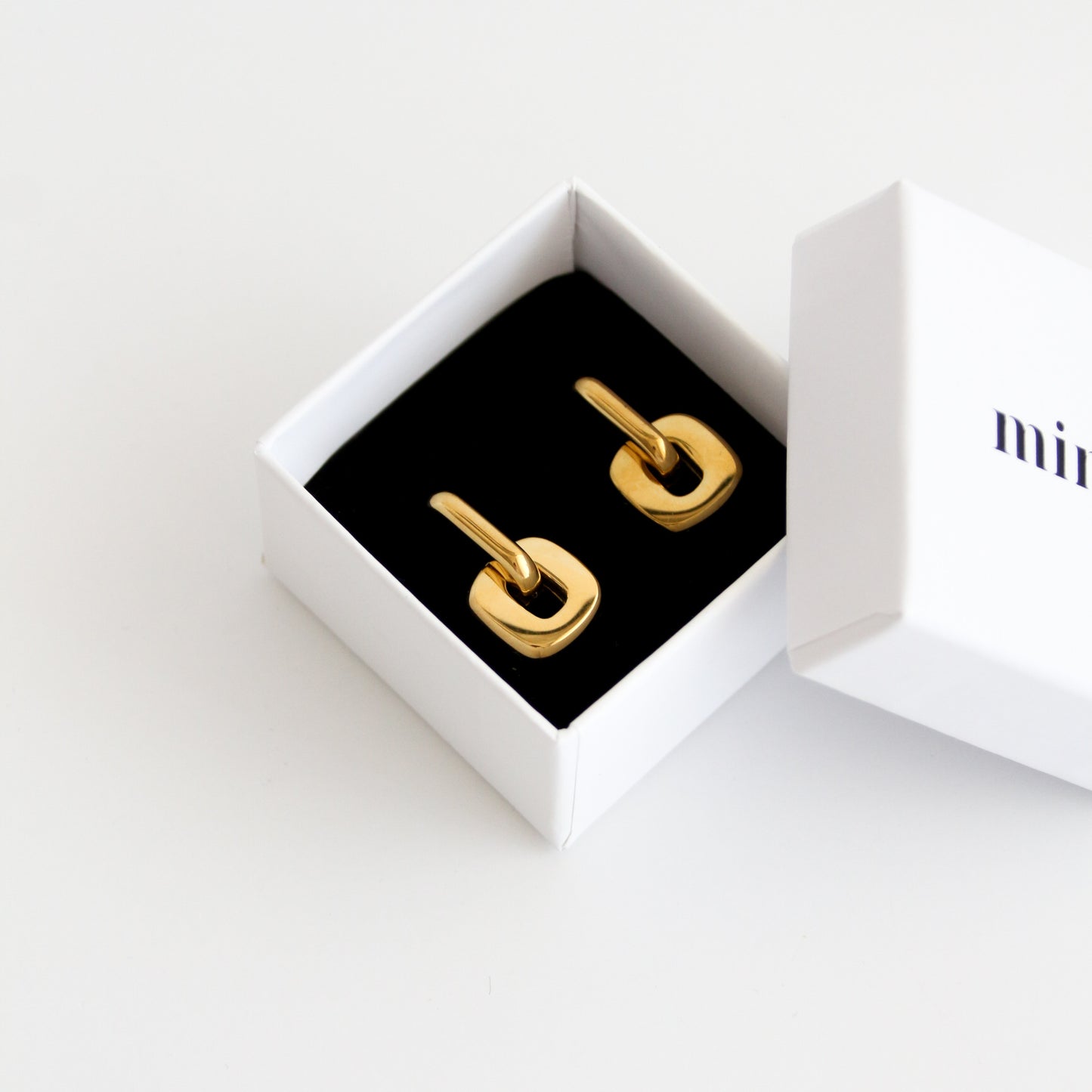 Iris Earrings