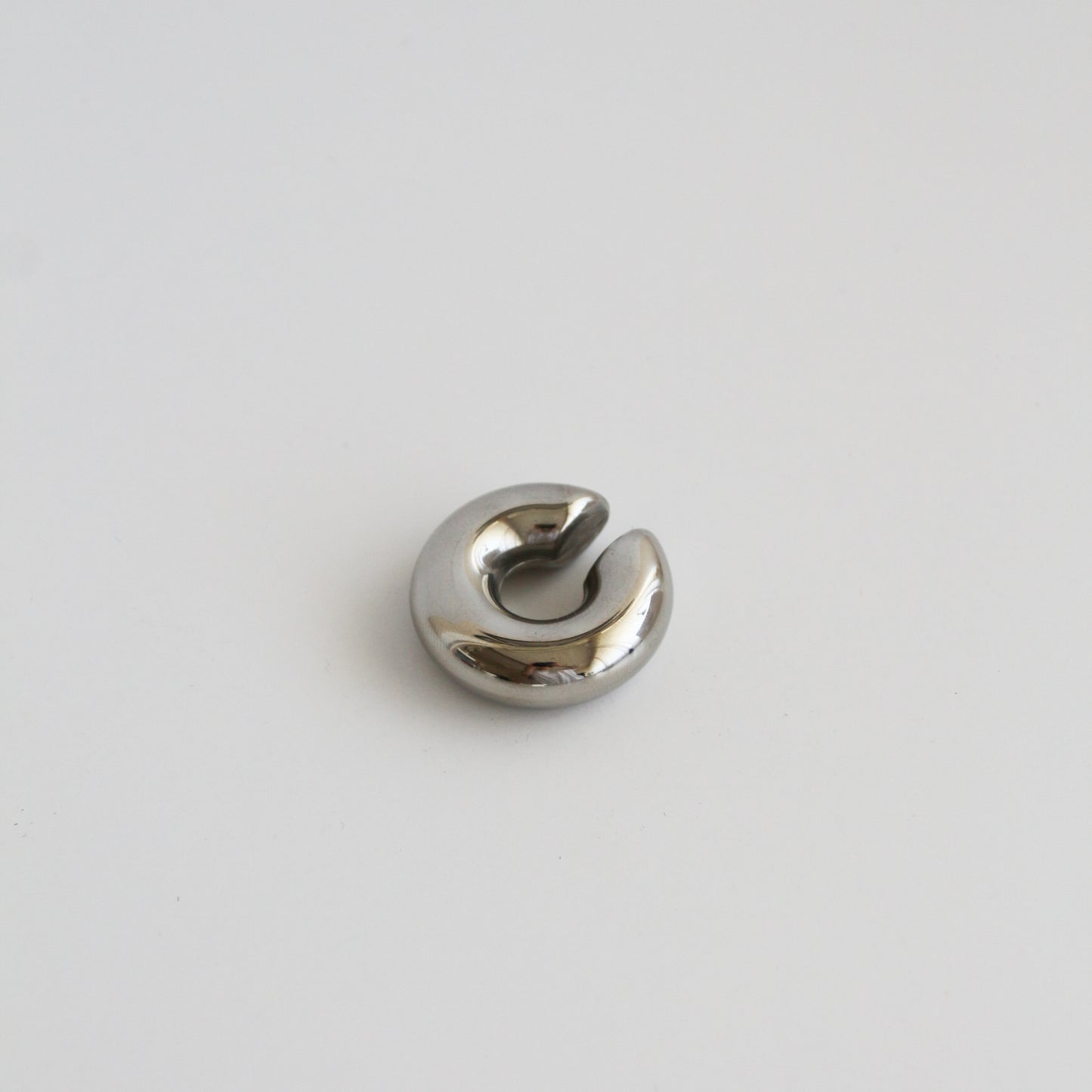 Bold Earcuff
